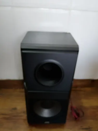 Caixa woofer JVC grande 