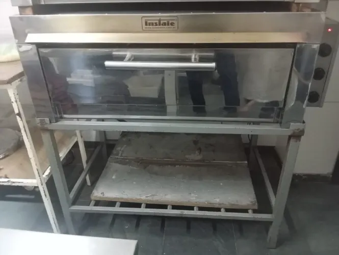 Forno elétrico industrial