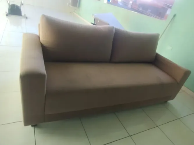 Vende-se sofá