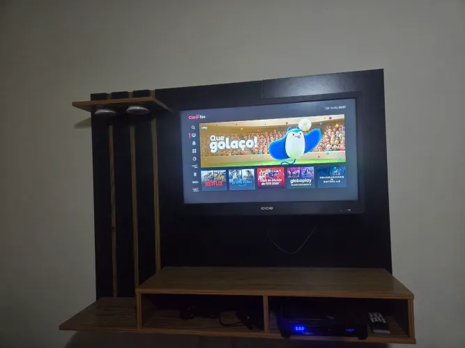 TV monitor CCE 29 polegadas + Painel + suporte
