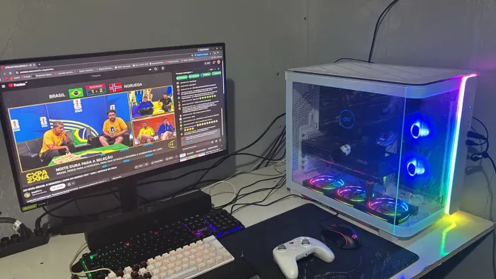 PC Gamer High-End Completo + Monitor 240Hz | Apenas 6 meses de uso | Estado de seminovo