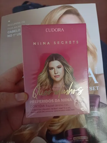 Kit Eudora nina Secrets. Gloss cristal+ batom líquido