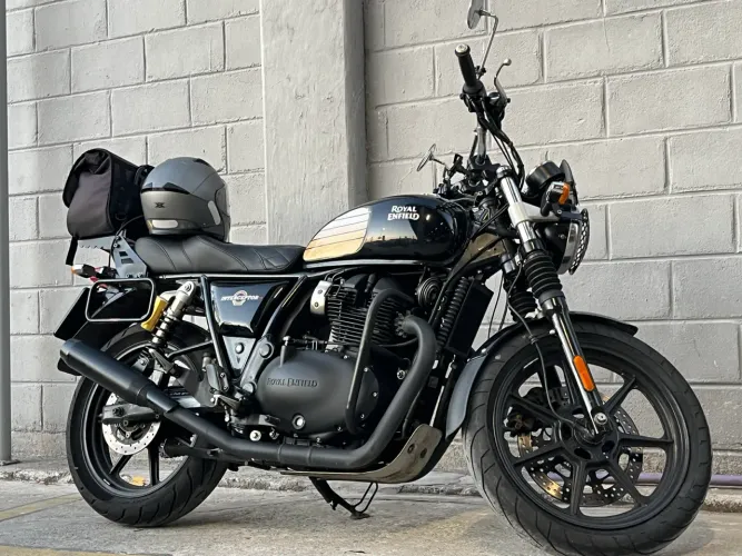 Interceptor 650 | Special Edition colorway | Black Ray