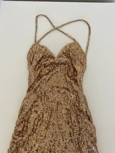 VESTIDO DE FESTA NUNCA USADO