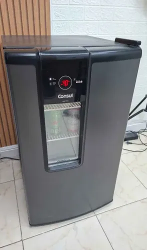 Cervejeira titanium Consul