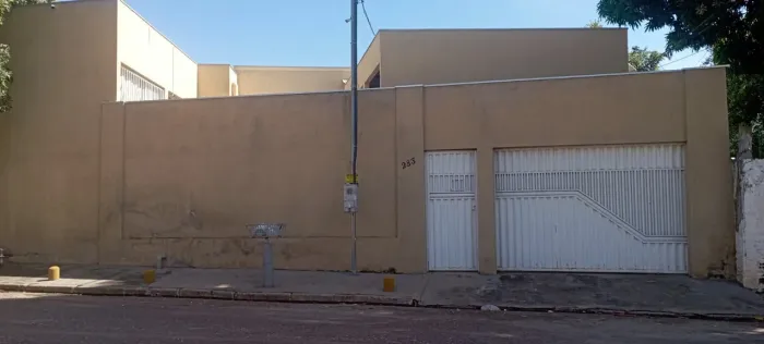 Vendo Casa Bairro Poção Cuiabá