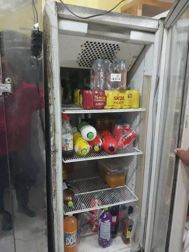 Geladeira Expositora