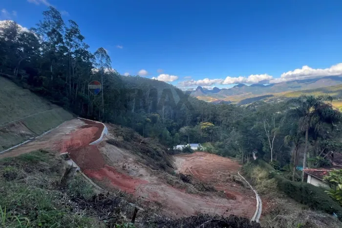 TERRENO 5.518,60m² VENDA ITAIPAVA - MANGA LARGA