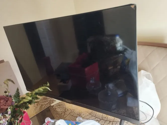 TV LG 32 polegadas com defeito - para conserto/peças - R$ 200