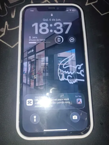 Iphone 12 Pro , Branco e Dourado , Valor : 1.100