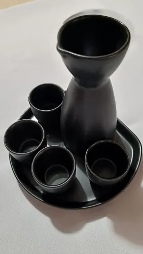 Conjunto para saquê 5 peças