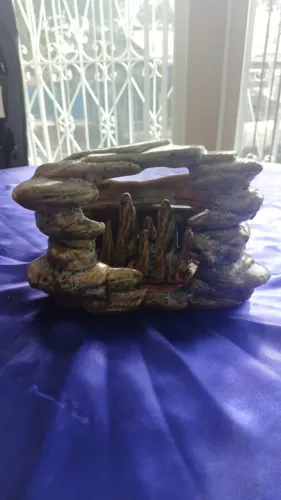 Gruta e mini castelo para decoração de aquário 