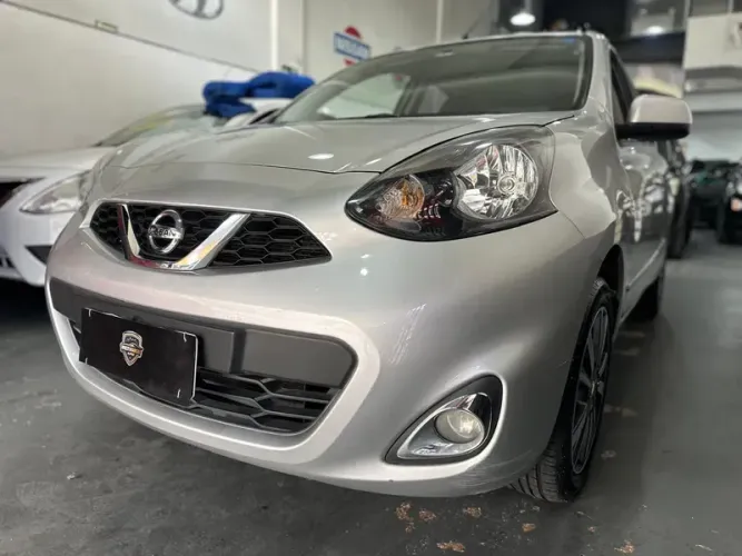 Nissan March SL 1.6 16V Flexstart 5P Aut. 2018