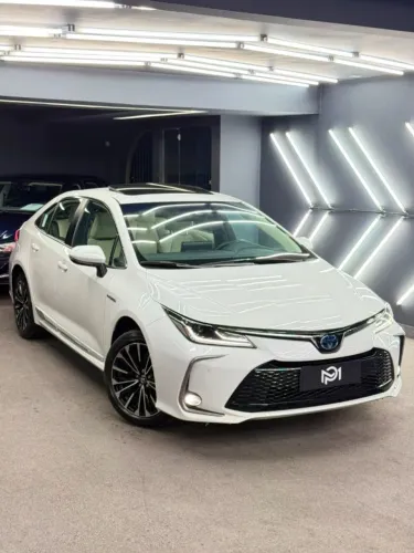 Toyota Corolla Altis Prem. Hybrid 1.8 Flex AUT 2024