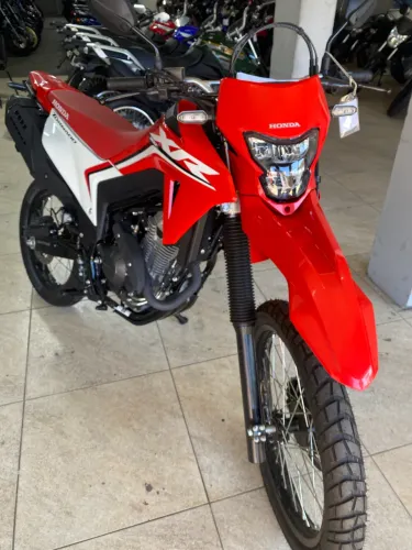 Honda Tornado 300cc 2026 0km shalom veículos