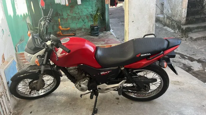 Cuida moto excelente