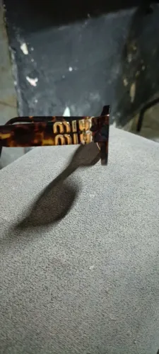 Óculos miu miu