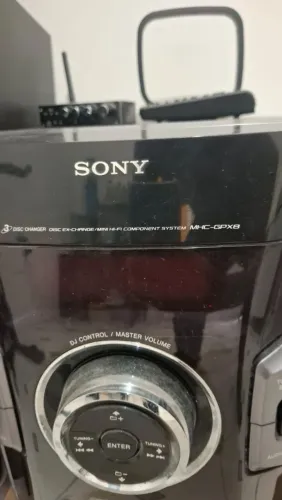 Mini System Sony. 1.200 watts RMS de potência.