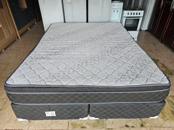 Cama box queen molas bonnel conservado