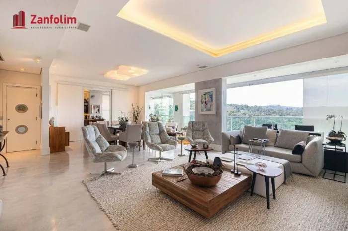 Luxuoso Apto, com vista Espetacular!