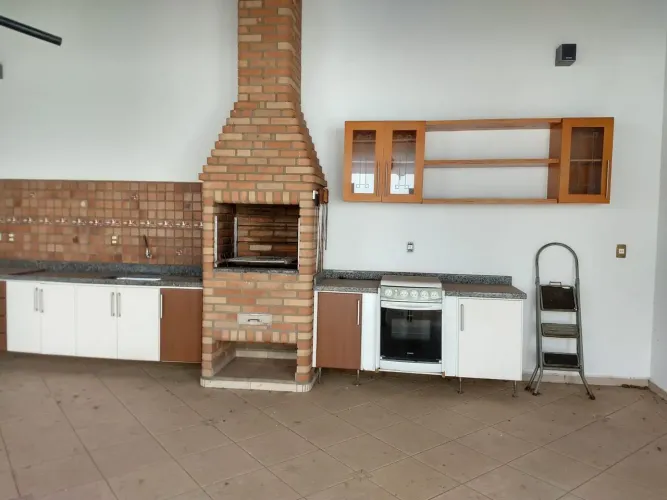 Casa com 3 dormitórios para alugar, 183 m² por R$ 5.500/mês - Jardim D'Icaraí - Salto/SP