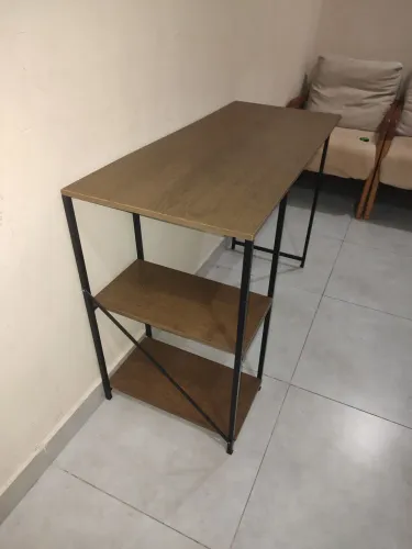 Escrivaninha multiuso estilo industrial