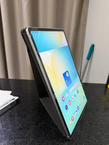 Samsung Galaxy Tab S10 FE+