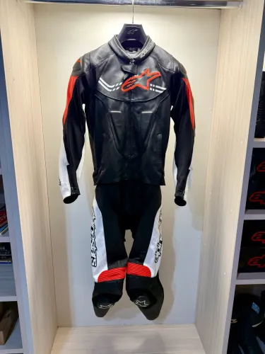 Macacão Alpinestars Challenger v2 Zero 48eur 