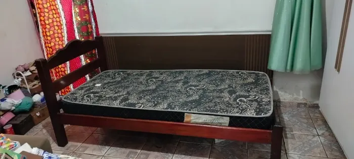 Cama de solteiro 