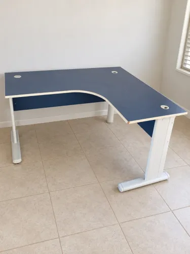 Mesa de Escritório em L
