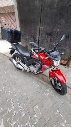 Vendo ou troco twister 250