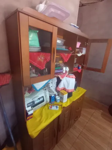 Vende se guarda louças 