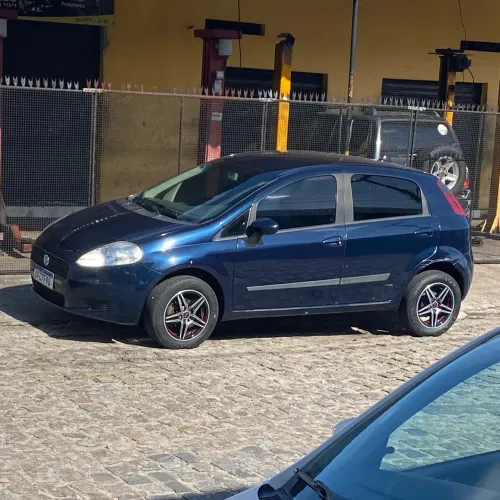 Fiat Punto Attractive 1.4 Fire Flex 8V 5P 2012