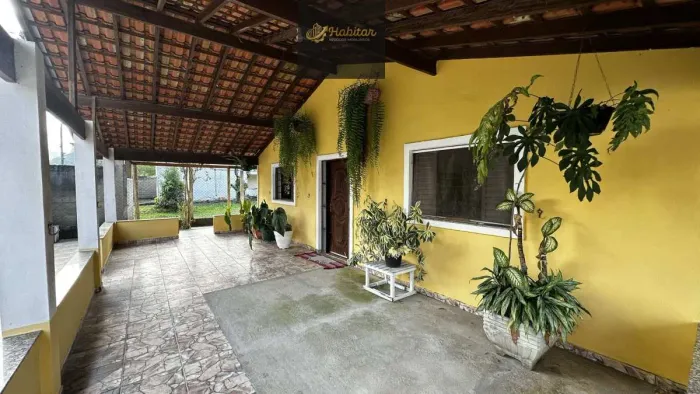 Chácara à venda em Bom Sucesso , Pindamonhangaba, com 4 quartos, 1095 m2 de terreno e 474m
