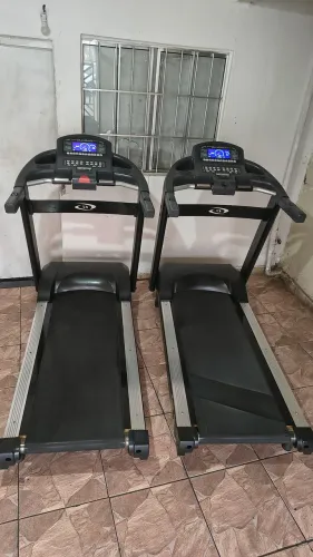 Esteira ergométrica profissional 