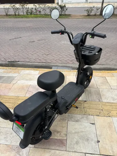 Vendo scooter elétrica