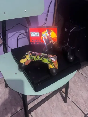 Ps4 Slim + 6 jogos (Reddead,GTA,FIFA26...)