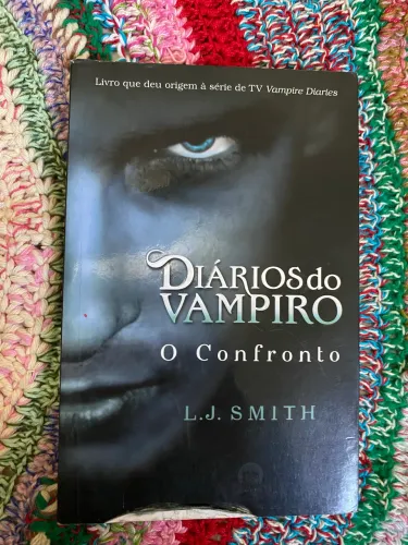 Livro Diários do Vampiro O confronto