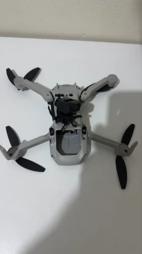 DJI MINE 2 SE + CONTROLE SEM TELA ORIGINAL PRA CONCERTO OU RETIRA PEÇAS