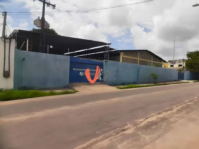 Prédio comercial à venda, 4530 m² por R$ 3.900.000 - Cajazeiras - Fortaleza/CE