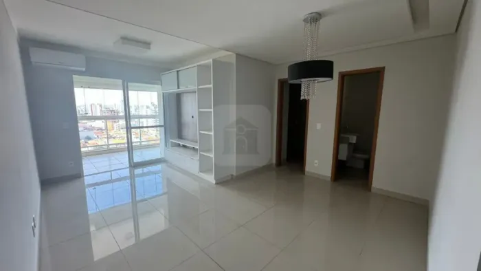 Apartamento para locação e venda no bairro Centro