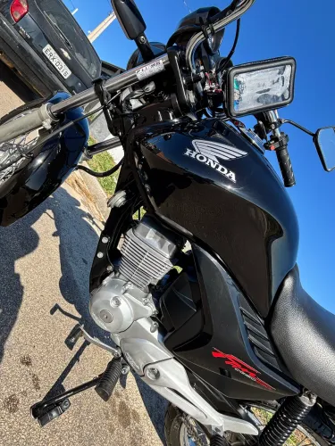 Moto a venda, em ótimo estado de conservação ! Fan ESDI 150 2013.