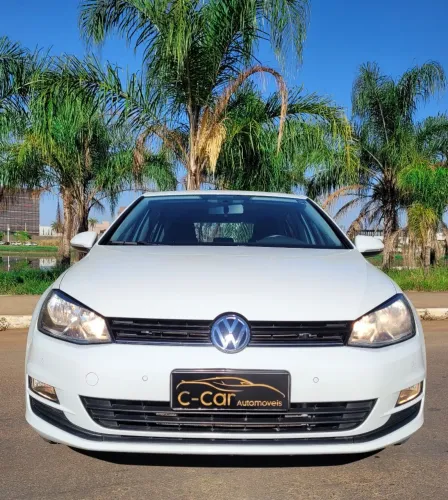 Volkswagen Golf Comfortline 1.4 TSI 140cv Aut. 2015