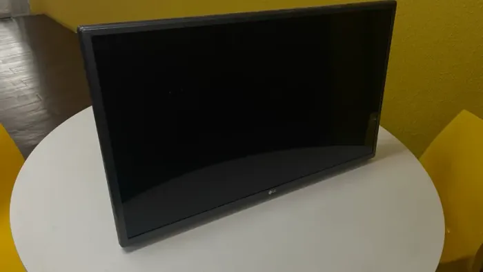 Smart Televisão TV LG 32" LED Wi-Fi Impecável + Suporte de Parede