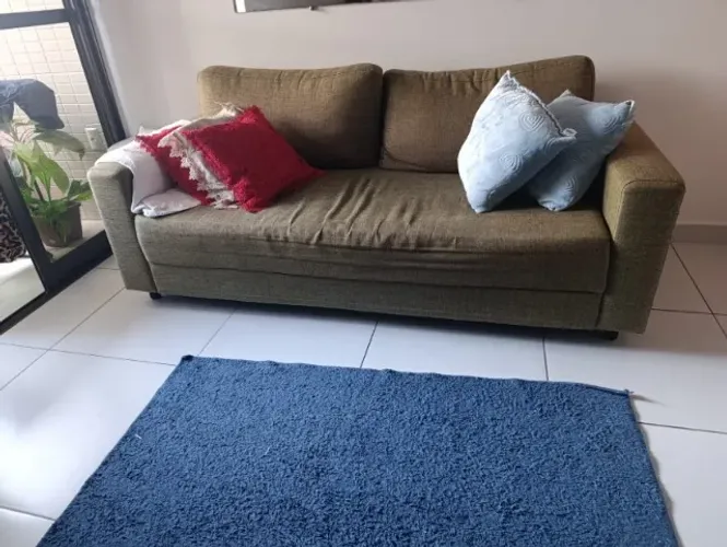 Sofá 3 lugares 2m