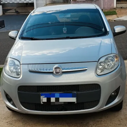 Fiat Palio Attractive 1.0 EVO Fire Flex 8V 5P 2013