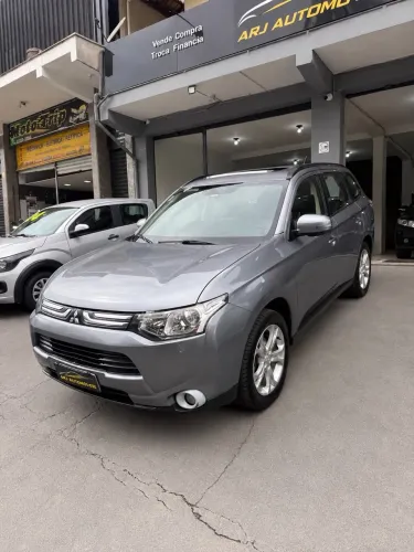 Mitsubishi Outlander 2.0 16V 160cv Aut. 2015