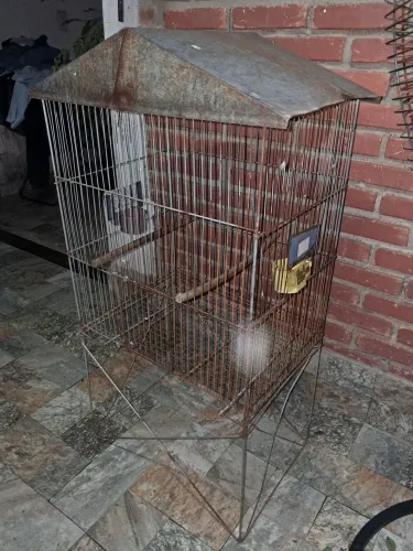 Gaiola para aves.