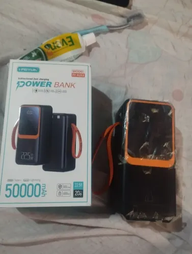 Vendo carregador portátil novo 50000mah