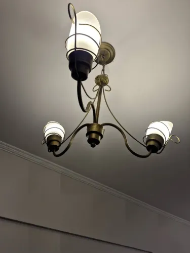 Lustre